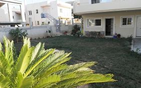 Shinny Corner - Porto Rafti